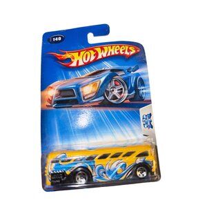 Hot Wheels Surfin SCool Bus Tag Rides 95 Diecast Toy Car Yellow With Blue Design